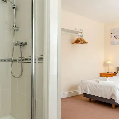 3 Bed In Oc-hh056 Harrogate